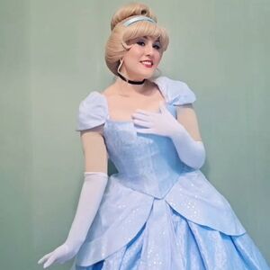 Meet your Posher, Ariel